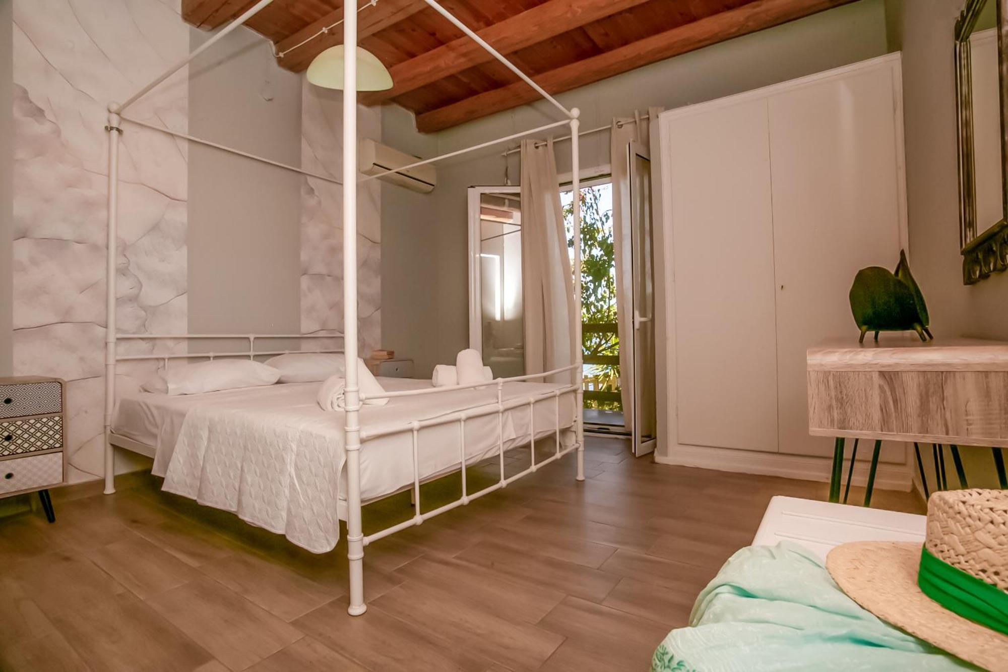 Ionian Grand Daire Kornata Dış mekan fotoğraf